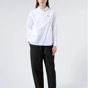 Danton France Shirt  55% Linen and 45% cotton Round Collar shirt women’s  Size L